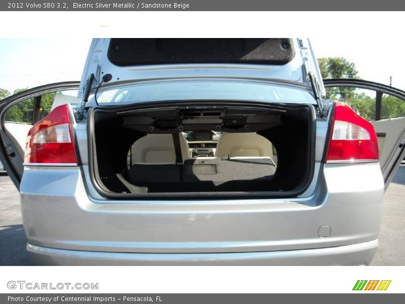 Electric Silver Metallic / Sandstone Beige 2012 Volvo S80 3.2