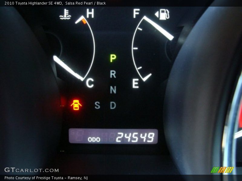 Salsa Red Pearl / Black 2010 Toyota Highlander SE 4WD