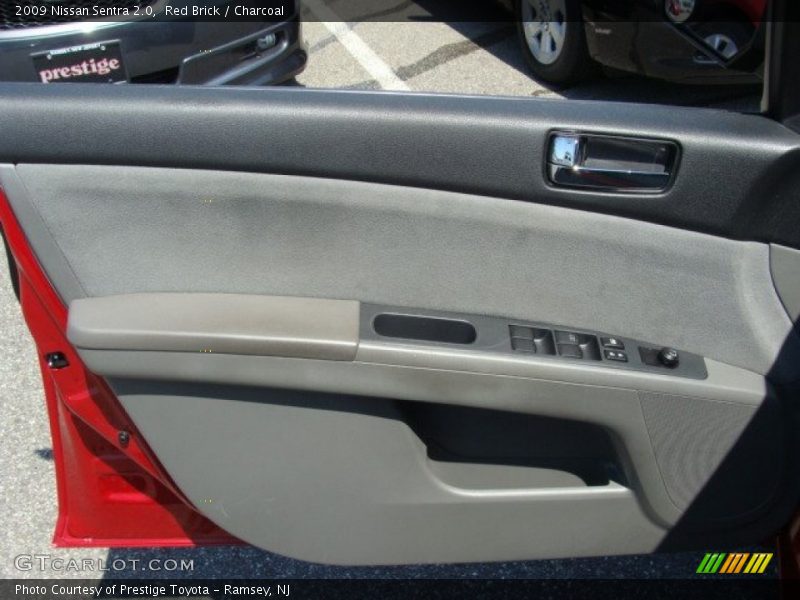 Red Brick / Charcoal 2009 Nissan Sentra 2.0