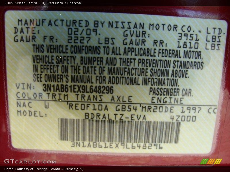 Red Brick / Charcoal 2009 Nissan Sentra 2.0