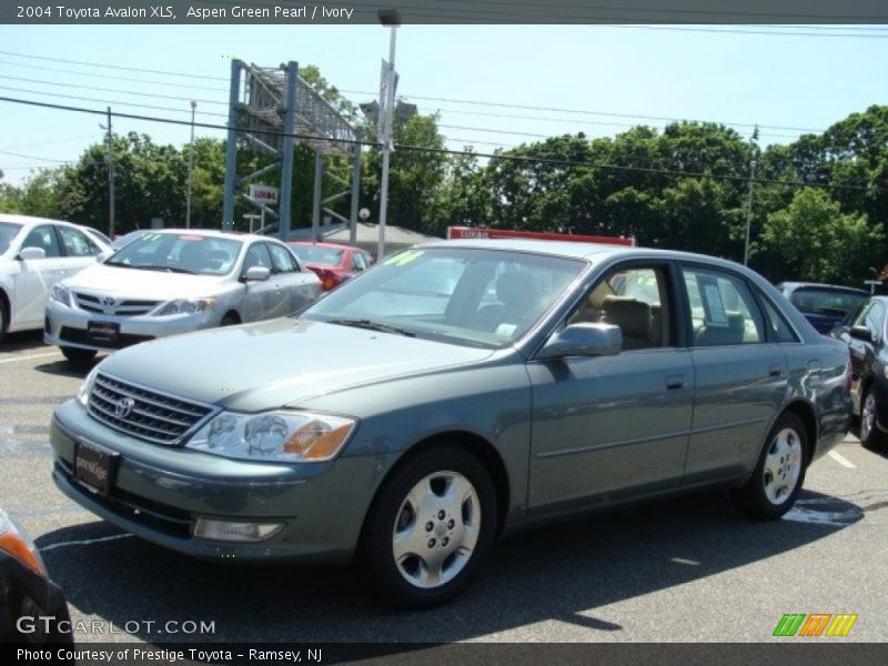Aspen Green Pearl / Ivory 2004 Toyota Avalon XLS