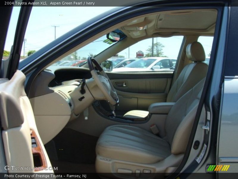 Aspen Green Pearl / Ivory 2004 Toyota Avalon XLS