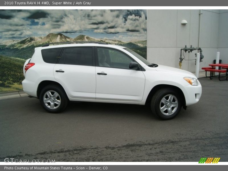Super White / Ash Gray 2010 Toyota RAV4 I4 4WD