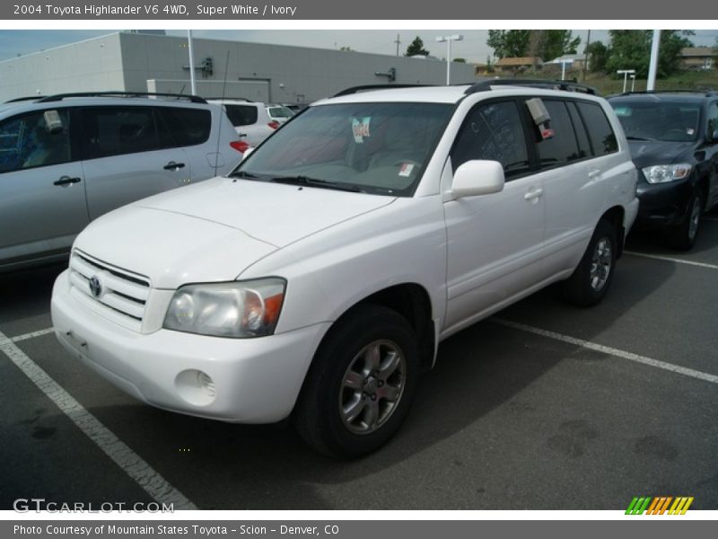 Super White / Ivory 2004 Toyota Highlander V6 4WD