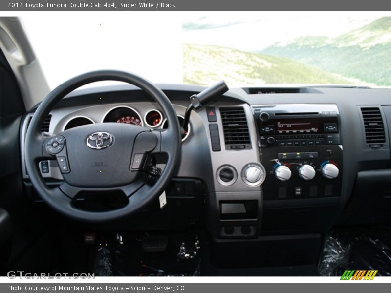 Super White / Black 2012 Toyota Tundra Double Cab 4x4