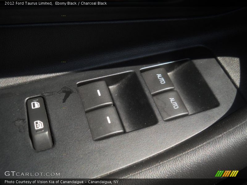 Ebony Black / Charcoal Black 2012 Ford Taurus Limited