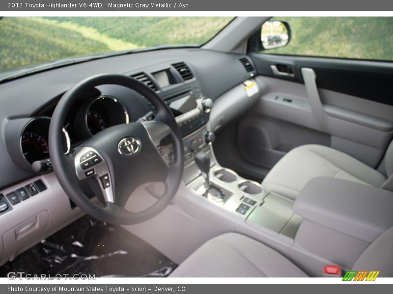 Magnetic Gray Metallic / Ash 2012 Toyota Highlander V6 4WD