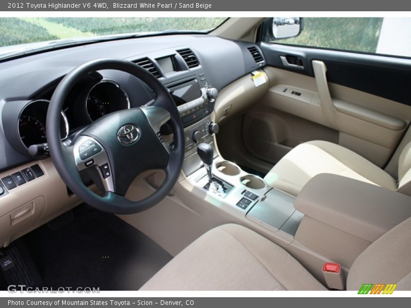 Blizzard White Pearl / Sand Beige 2012 Toyota Highlander V6 4WD