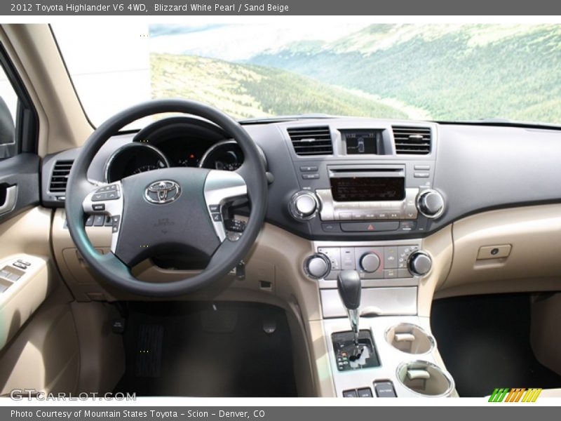 Blizzard White Pearl / Sand Beige 2012 Toyota Highlander V6 4WD