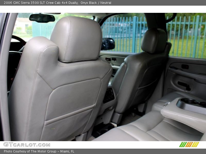 Onyx Black / Neutral 2006 GMC Sierra 3500 SLT Crew Cab 4x4 Dually