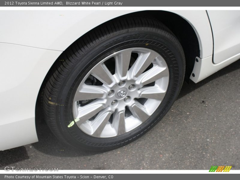 Blizzard White Pearl / Light Gray 2012 Toyota Sienna Limited AWD
