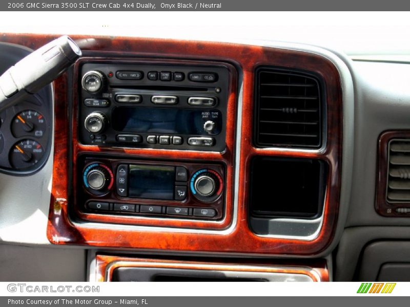 Onyx Black / Neutral 2006 GMC Sierra 3500 SLT Crew Cab 4x4 Dually