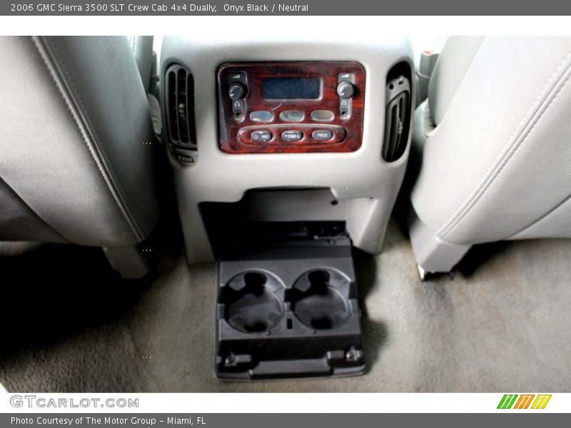 Onyx Black / Neutral 2006 GMC Sierra 3500 SLT Crew Cab 4x4 Dually