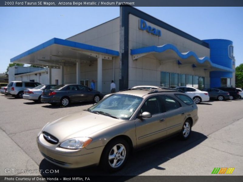 Arizona Beige Metallic / Medium Parchment 2003 Ford Taurus SE Wagon