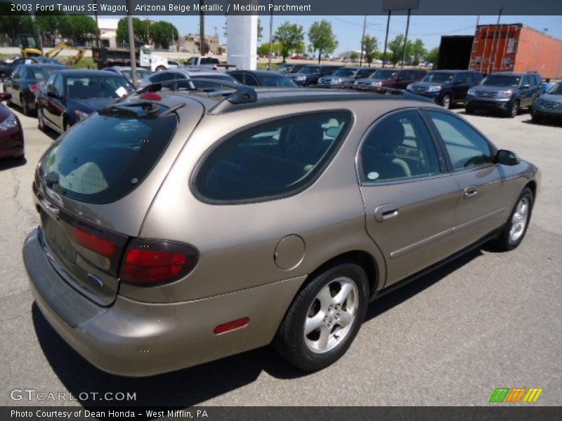 Arizona Beige Metallic / Medium Parchment 2003 Ford Taurus SE Wagon