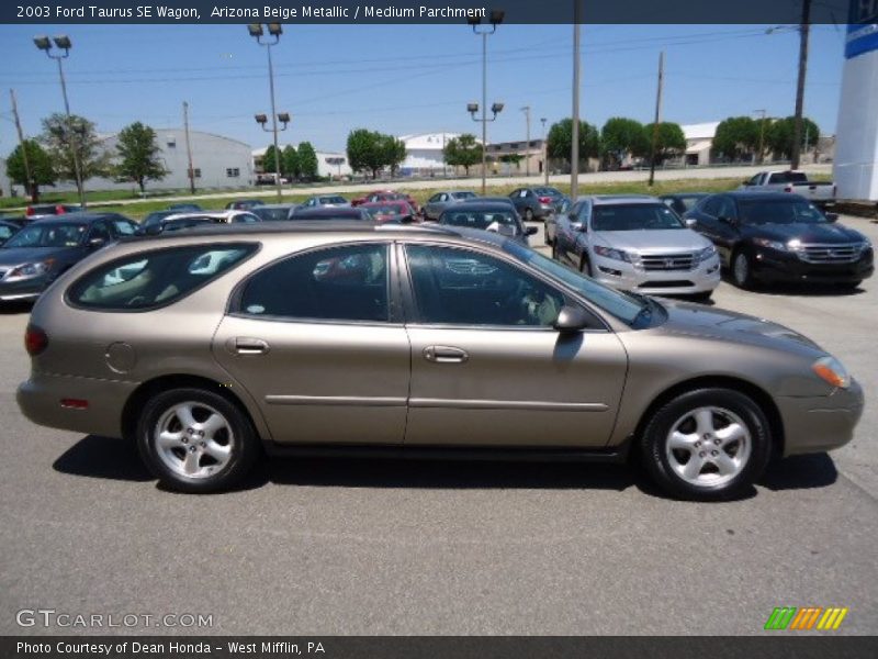 Arizona Beige Metallic / Medium Parchment 2003 Ford Taurus SE Wagon