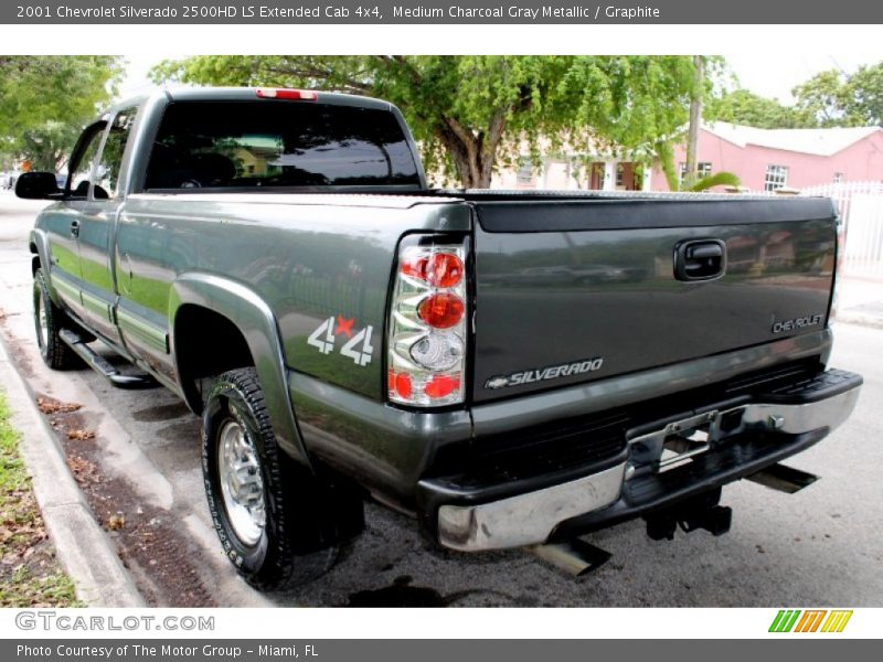Medium Charcoal Gray Metallic / Graphite 2001 Chevrolet Silverado 2500HD LS Extended Cab 4x4
