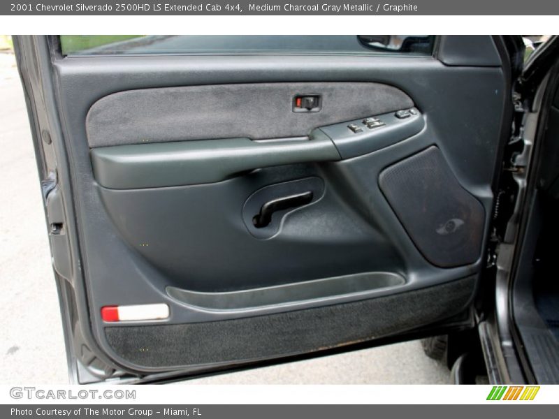 Medium Charcoal Gray Metallic / Graphite 2001 Chevrolet Silverado 2500HD LS Extended Cab 4x4