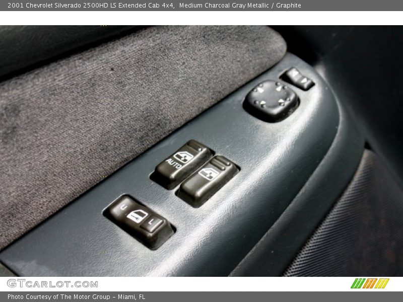 Medium Charcoal Gray Metallic / Graphite 2001 Chevrolet Silverado 2500HD LS Extended Cab 4x4