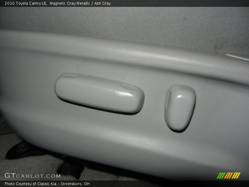 Magnetic Gray Metallic / Ash Gray 2010 Toyota Camry LE