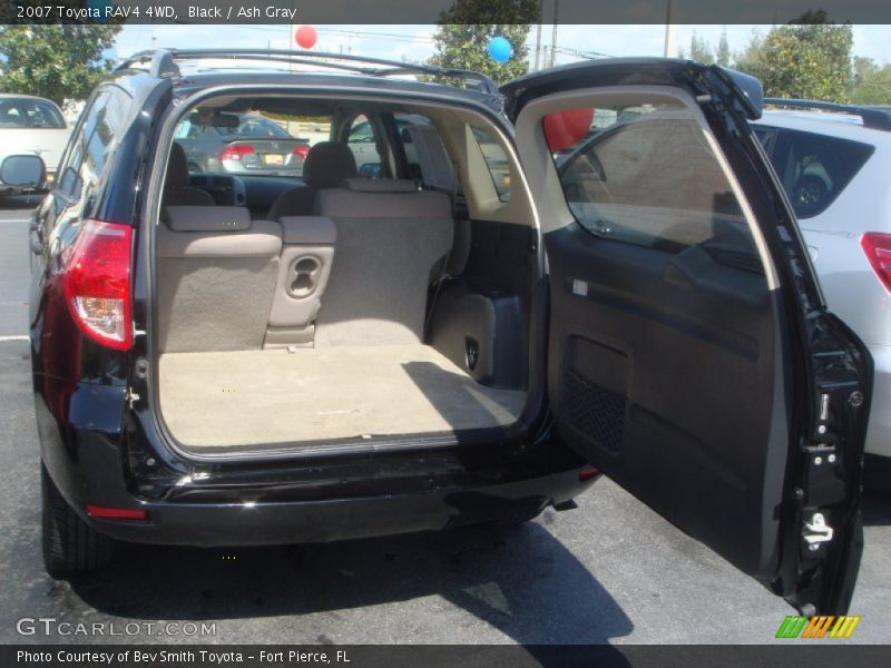 Black / Ash Gray 2007 Toyota RAV4 4WD