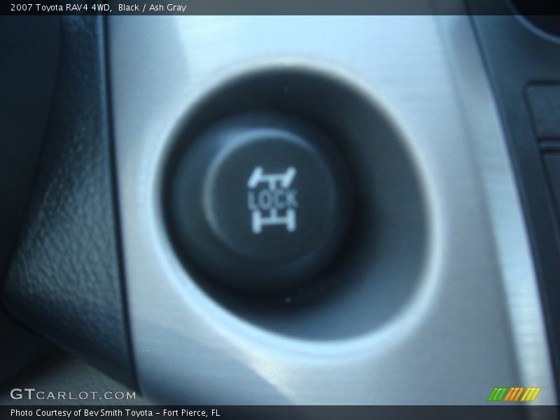 Black / Ash Gray 2007 Toyota RAV4 4WD