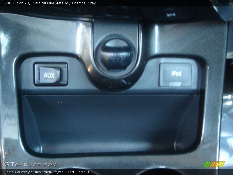 Nautical Blue Metallic / Charcoal Gray 2008 Scion xD