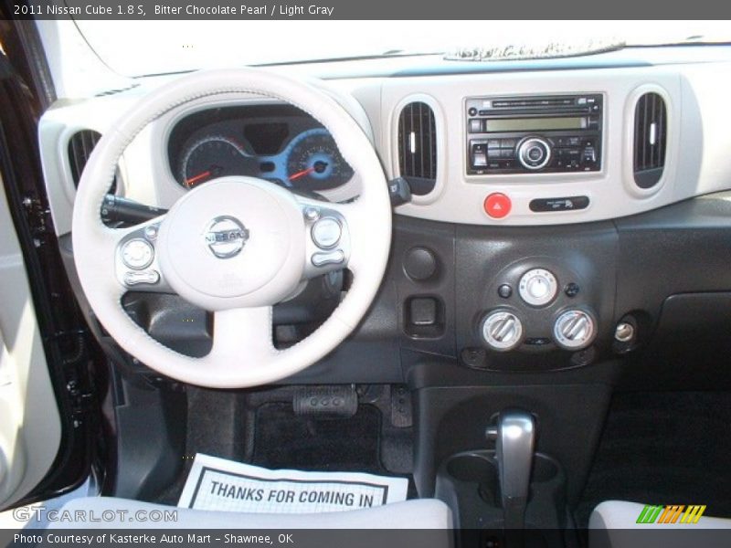 Bitter Chocolate Pearl / Light Gray 2011 Nissan Cube 1.8 S