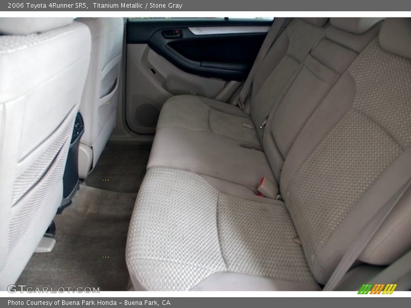 Titanium Metallic / Stone Gray 2006 Toyota 4Runner SR5