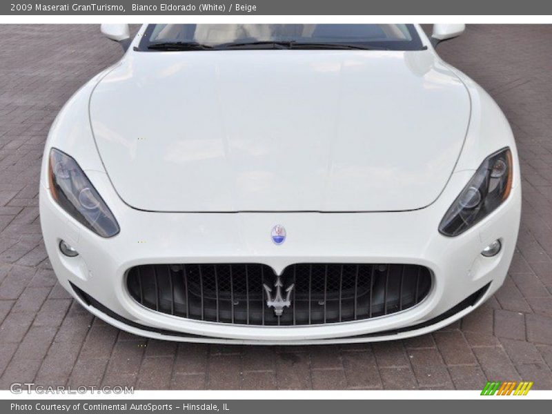 Bianco Eldorado (White) / Beige 2009 Maserati GranTurismo