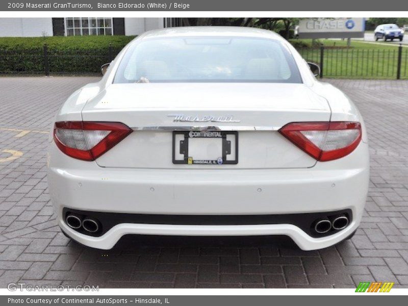 Bianco Eldorado (White) / Beige 2009 Maserati GranTurismo