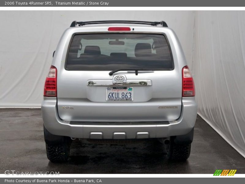 Titanium Metallic / Stone Gray 2006 Toyota 4Runner SR5
