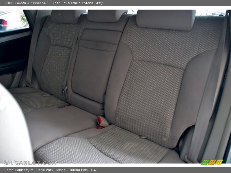 Titanium Metallic / Stone Gray 2006 Toyota 4Runner SR5