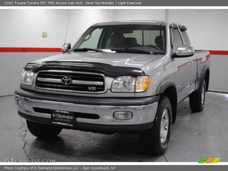 Silver Sky Metallic / Light Charcoal 2002 Toyota Tundra SR5 TRD Access Cab 4x4