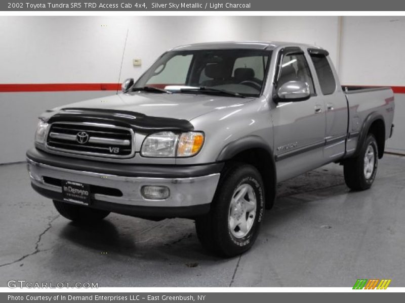 Silver Sky Metallic / Light Charcoal 2002 Toyota Tundra SR5 TRD Access Cab 4x4