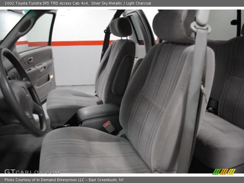 Silver Sky Metallic / Light Charcoal 2002 Toyota Tundra SR5 TRD Access Cab 4x4