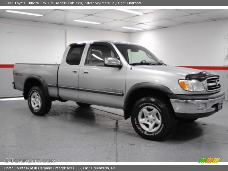 Silver Sky Metallic / Light Charcoal 2002 Toyota Tundra SR5 TRD Access Cab 4x4