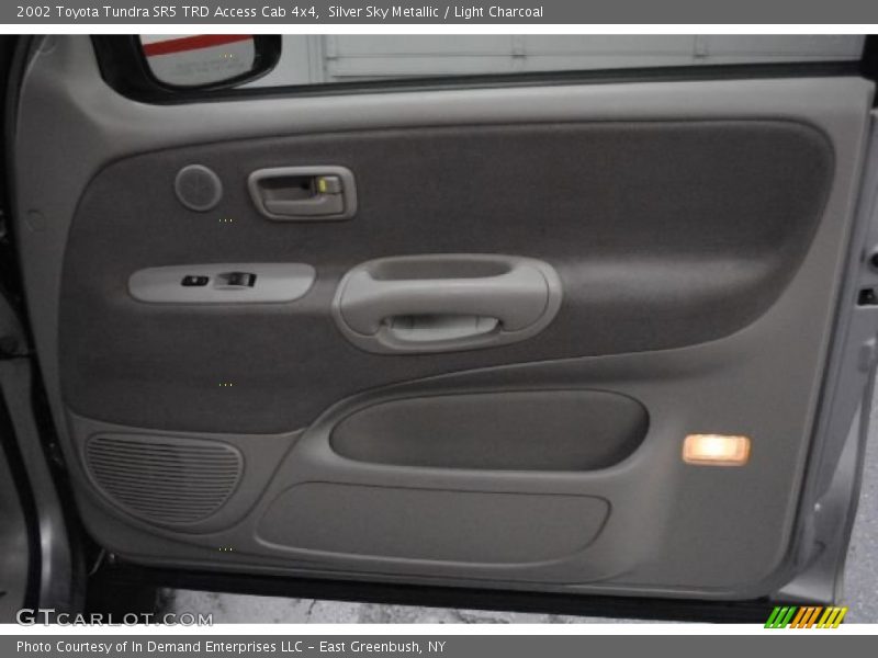 Silver Sky Metallic / Light Charcoal 2002 Toyota Tundra SR5 TRD Access Cab 4x4