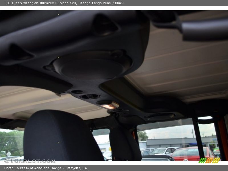 Mango Tango Pearl / Black 2011 Jeep Wrangler Unlimited Rubicon 4x4