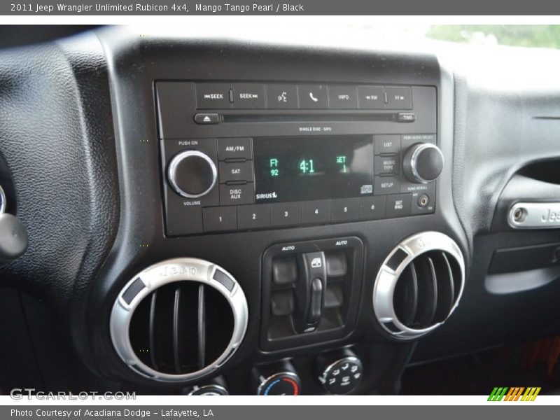 Mango Tango Pearl / Black 2011 Jeep Wrangler Unlimited Rubicon 4x4