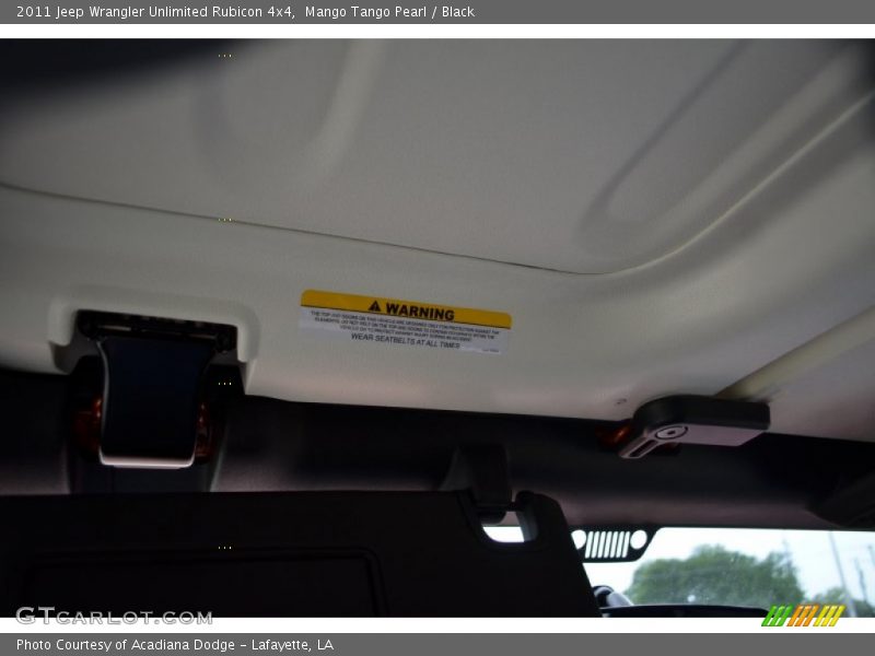 Mango Tango Pearl / Black 2011 Jeep Wrangler Unlimited Rubicon 4x4