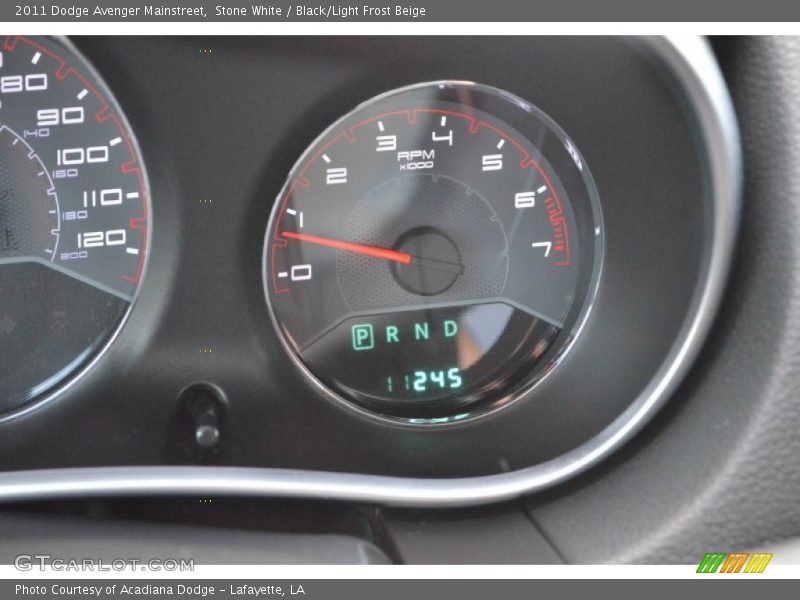 Stone White / Black/Light Frost Beige 2011 Dodge Avenger Mainstreet