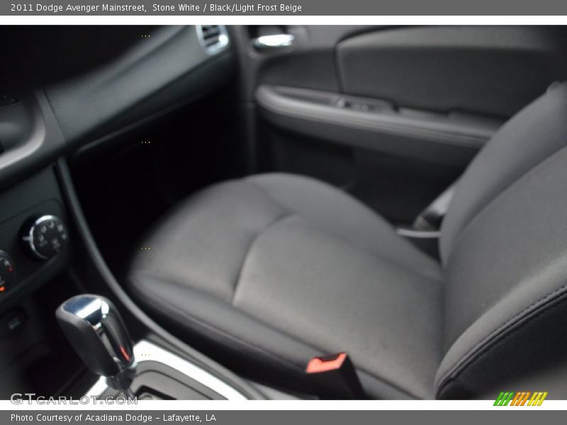 Stone White / Black/Light Frost Beige 2011 Dodge Avenger Mainstreet