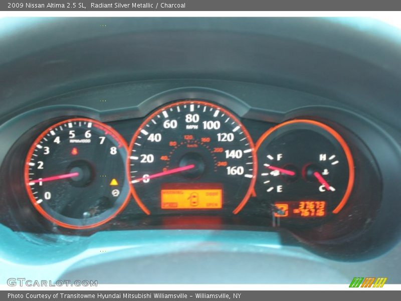 Radiant Silver Metallic / Charcoal 2009 Nissan Altima 2.5 SL