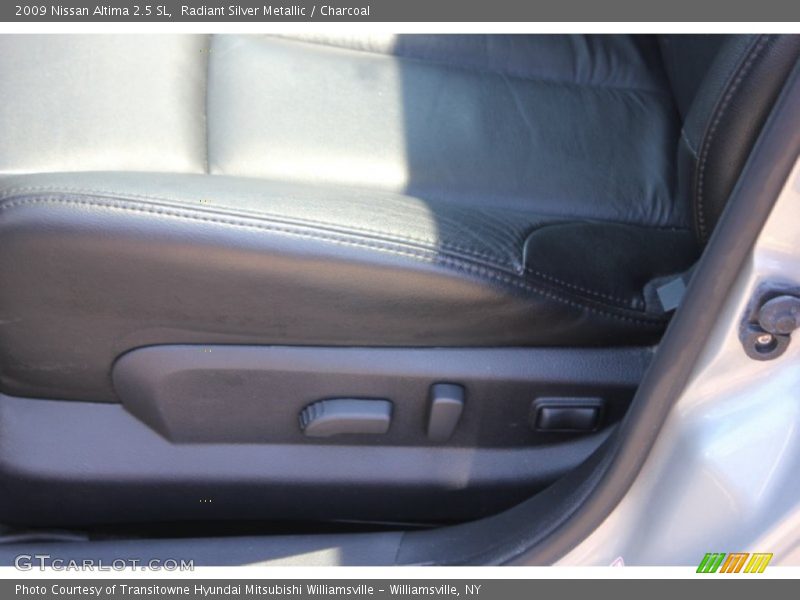 Radiant Silver Metallic / Charcoal 2009 Nissan Altima 2.5 SL