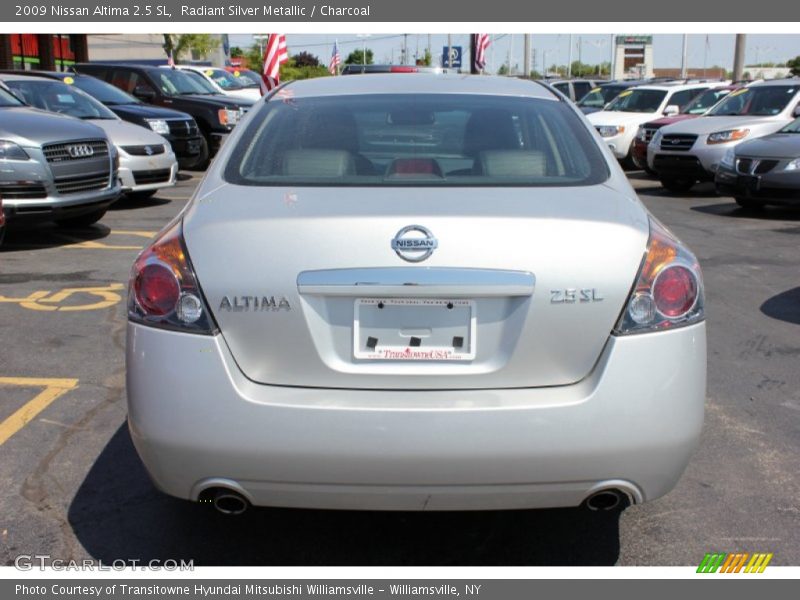 Radiant Silver Metallic / Charcoal 2009 Nissan Altima 2.5 SL