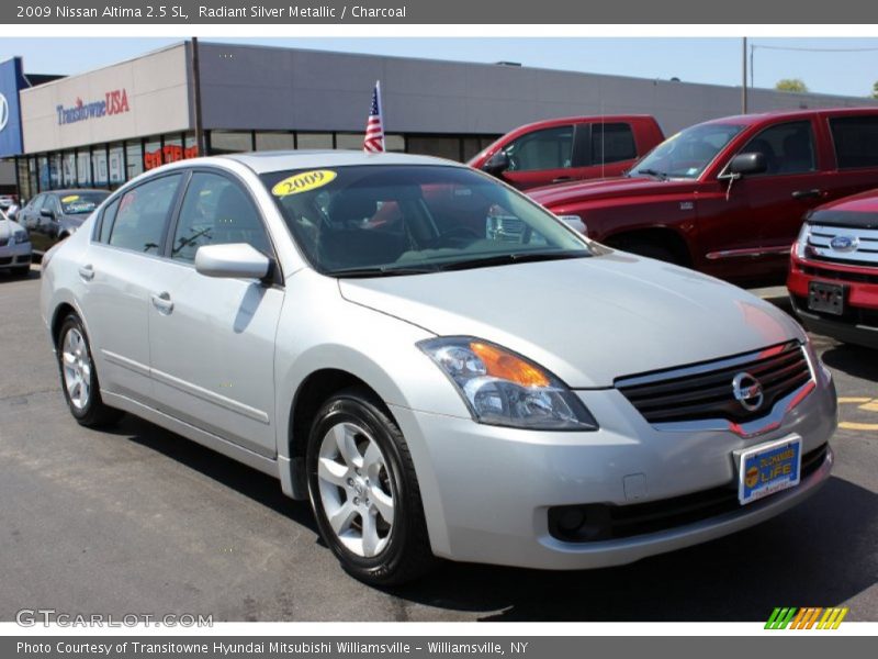 Radiant Silver Metallic / Charcoal 2009 Nissan Altima 2.5 SL