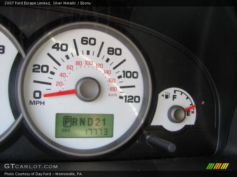 Silver Metallic / Ebony 2007 Ford Escape Limited