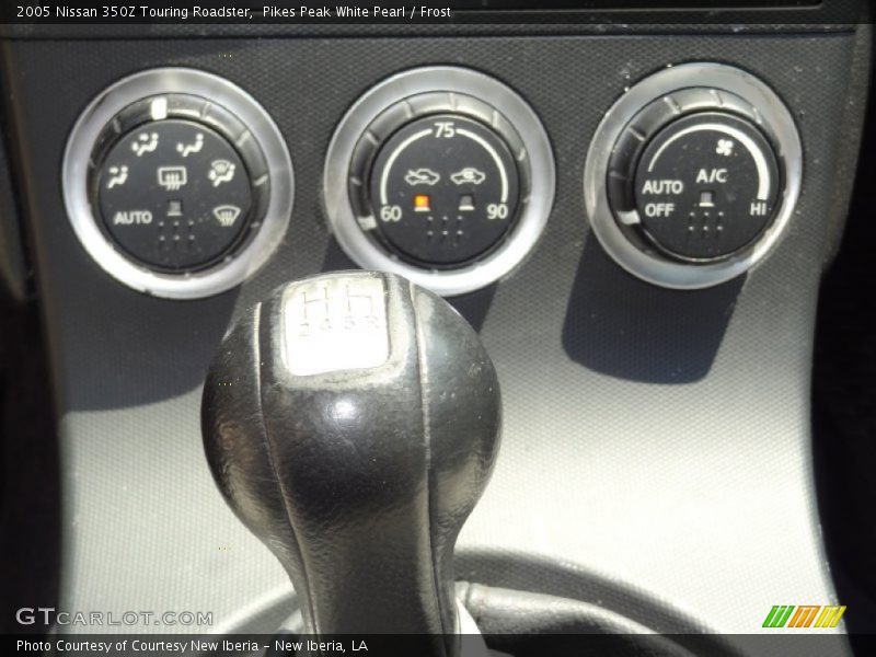 Pikes Peak White Pearl / Frost 2005 Nissan 350Z Touring Roadster