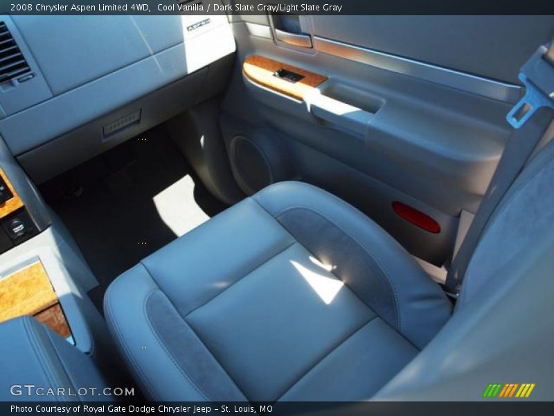 Cool Vanilla / Dark Slate Gray/Light Slate Gray 2008 Chrysler Aspen Limited 4WD
